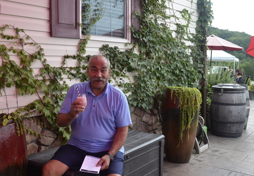 Harris Reunion Winery Tour 2021  038